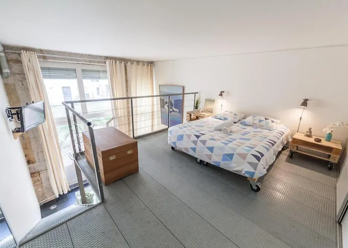 Apartamento Quiet Duplex Near Brotteaux Part-dieu And Parc Tete D'or *