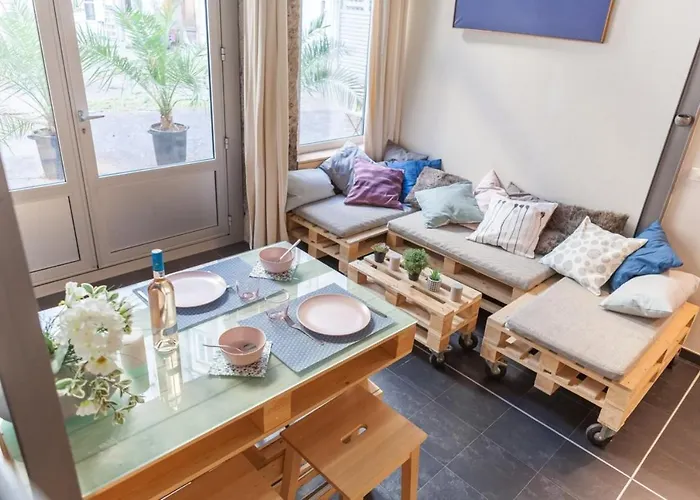 Apartamento Quiet Duplex Near Brotteaux Part-dieu And Parc Tete D'or *